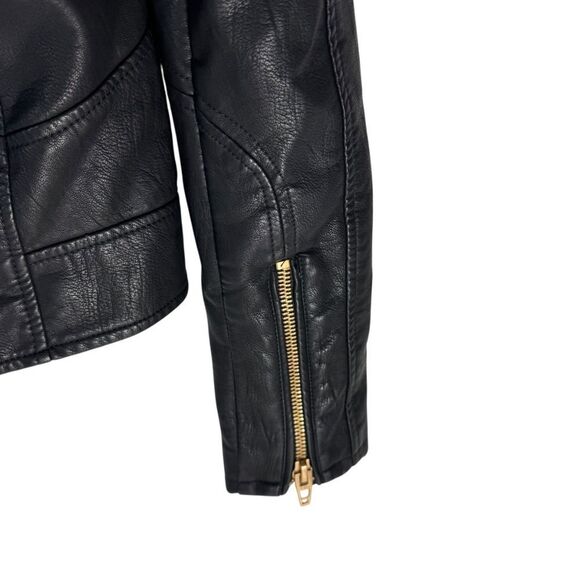 Blank NYC Black Faux Leather Hoodie Style Moto Jacket Sz XS - Picture 6 of 9
